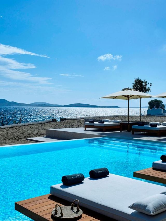 🌟 Mykonos Magic: Top Stay at Coast Bill & Coo 🌊
