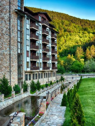 🏨✨ Unwind in Velingrad: Top Spa Haven Revealed! 🛀💆‍♀️
