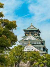 Osaka Castle is Breathtakingly Beautiful 🏯🇯🇵