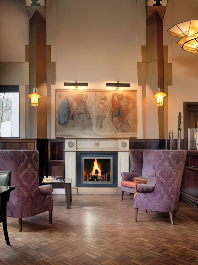 🌟 Amsterdam's Hidden Gems: Cozy Stays & City Views 🌟