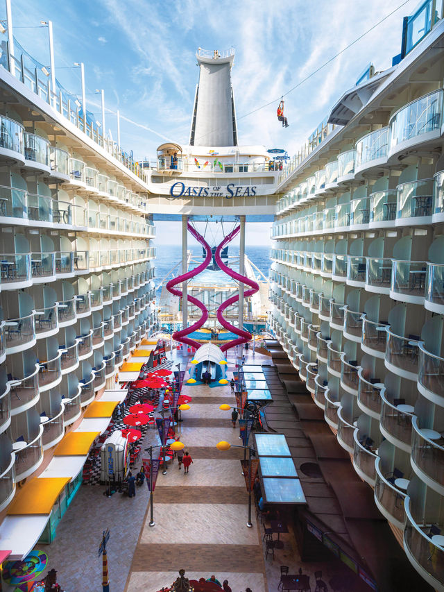 ✅One article tell you how to book the best deals for a family trip.