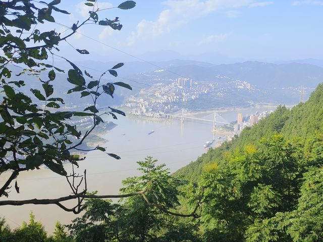 巫峽口景區(下)。