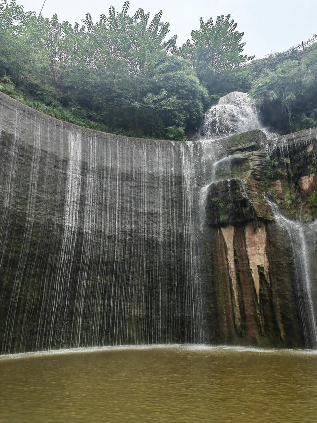 反向旅遊，我真的太會選了成都周邊遊，絕美風景不擁擠。