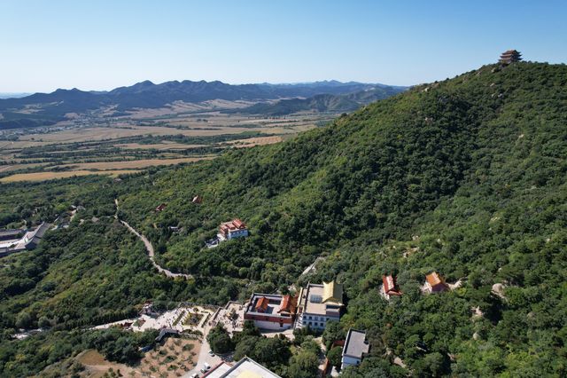 阜新海棠山隱藏著被譽為東北微縮「布達拉宮」的瑰寶——普安寺。