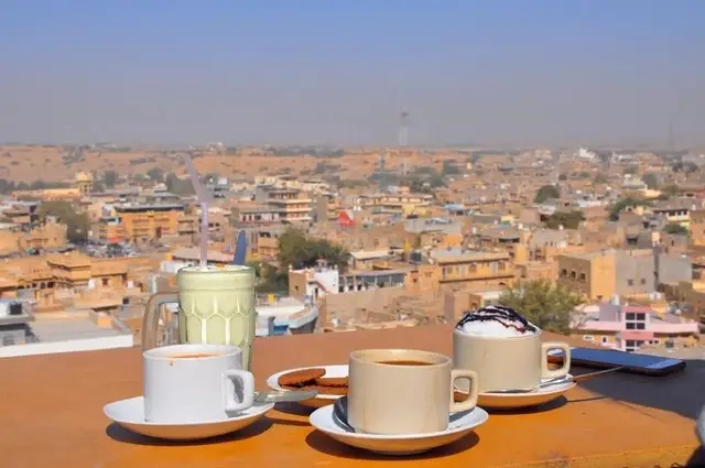 《뉴델리: 고대와 현대가 어우러진 매력적인 도시》