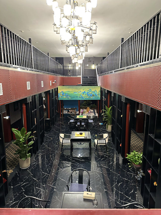 住進長沙市中心高空酒店在雲端度個假吧。