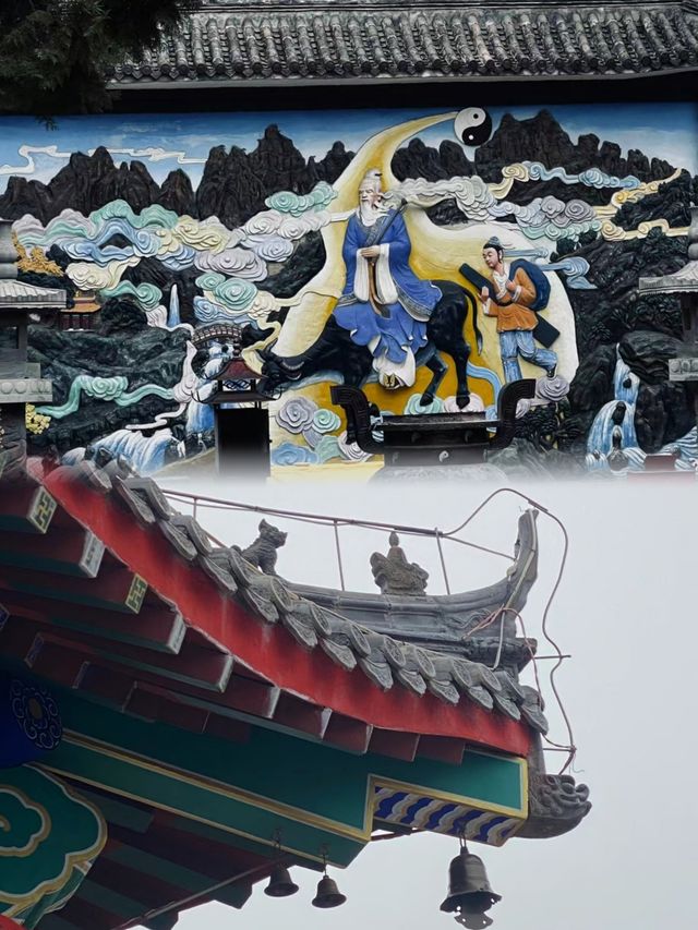 爬一座不一樣的山——青虛山。