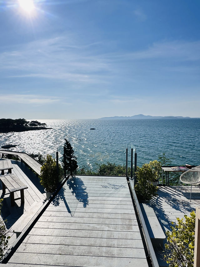 鳥巢式海景餐廳，泰國芭堤雅