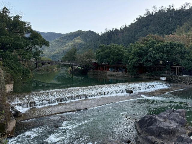 桐廬，小地方的「九寨溝」