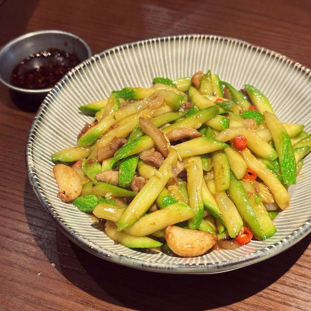 半崧餐室，親朋好友聚餐推薦餐廳