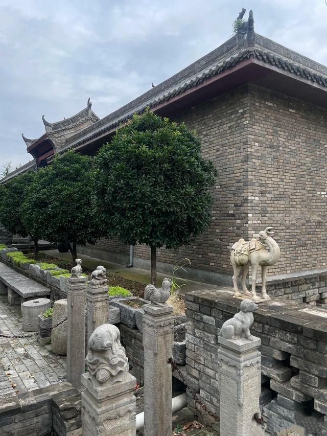 不是西安！！是洛陽！！怎麼才發現這裡啊！！！