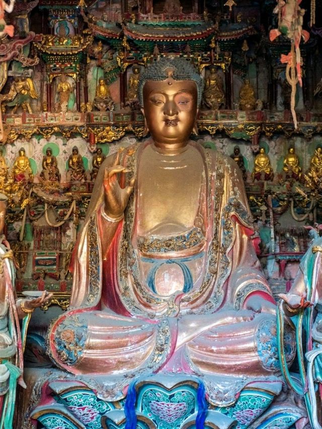 Xiaoxitian Temple: Where Heaven Meets Earth in Golden Splendor 🌟