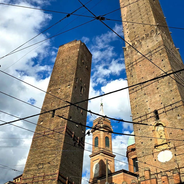 Bologna, Italy: The City of Red Bricks