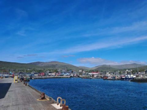 The world is so vast, you have to explore it—5-day private tour in Ireland