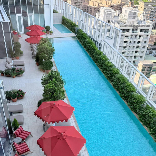 台北嘉佩樂酒店｜奢華控必住！榕居餐廳驚喜大於住宿的隱藏寶藏✨