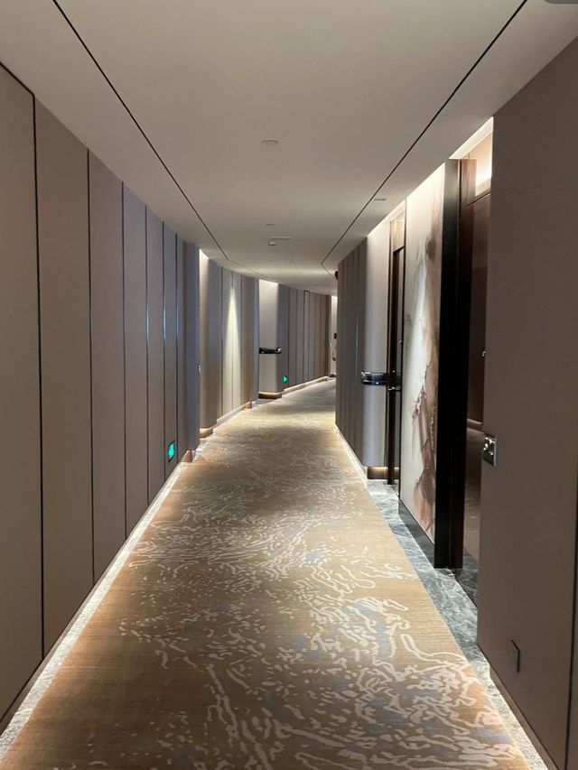 蘇州太倉華發鉑爾曼酒店     窗外就是天境湖