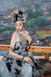 嚟千戶苗寨，當然要體驗苗族服飾寫真啦……