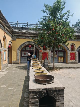 Underground Wonder Courtyard · The Mighty Song of the Yellow River! 36 Hours in Sanmenxia, Healed by the Warmth and Delicacies of This City