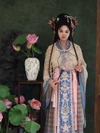杭州旅遊挖到寶！呢間酒店嘅漢服妝造比景區仲要正！