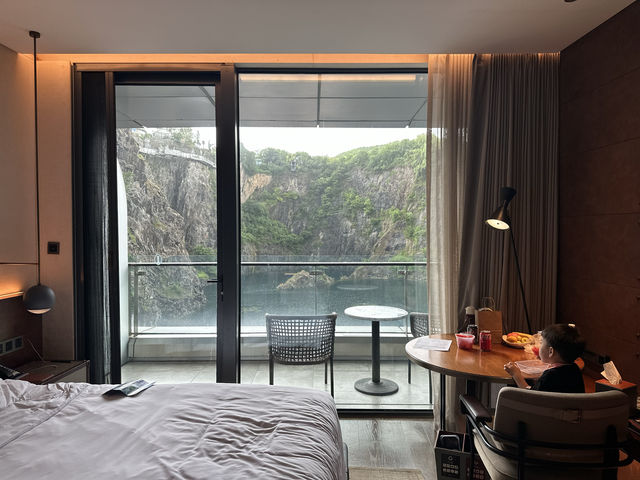 上海世茂洲際酒店之崖壁上的時光 上海世茂洲際酒店之崖壁上的時光