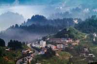 丹霞奇觀·千年土城·四渡赤水微醺浪漫