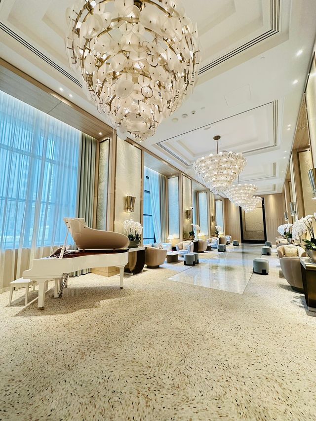 Exceptional Stay at Waldorf Astoria Doha West Bay