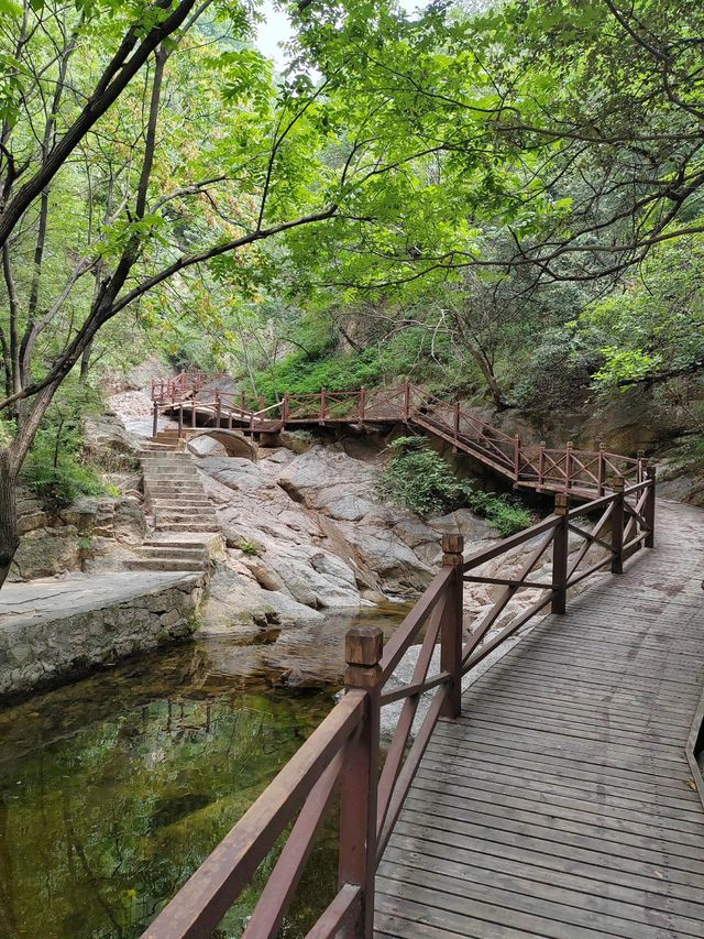 踏青何必遠行？畫眉谷仙境治癒你的春天