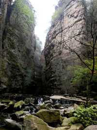 闖入億萬年前的天然畫廊河南龍潭大峽谷