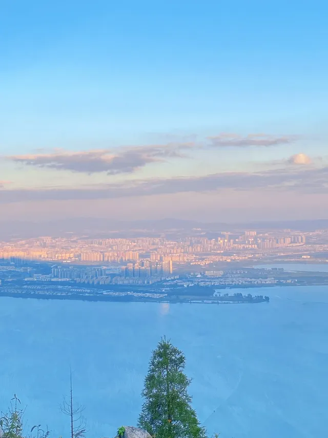 【昆明小眾秘境｜貓貓箐小黑龍觀景台】