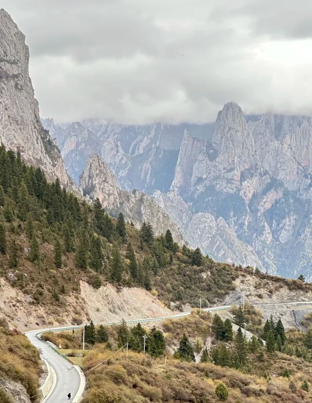扎尕那徒步日記｜累癱但被治癒哭