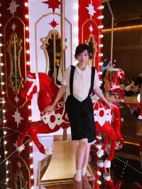 姐妹們！西安SKP今年的聖誕裝置真的絕了！