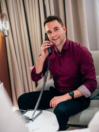 A Great Hotel Near Hongqiao Airport for Business Trips – Highly Recommended! 🏨