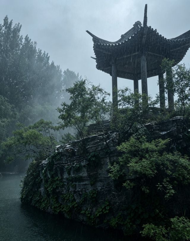 赴一場山谷煙雨,攬一身山林清嵐