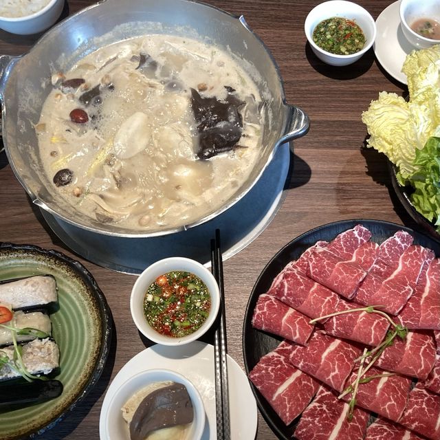 來訪人間仙境桃花源——無老鍋
