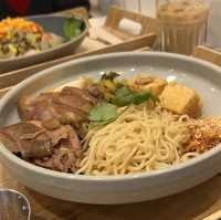 香港k11美食推薦-阿閒泰泰國餐廳
