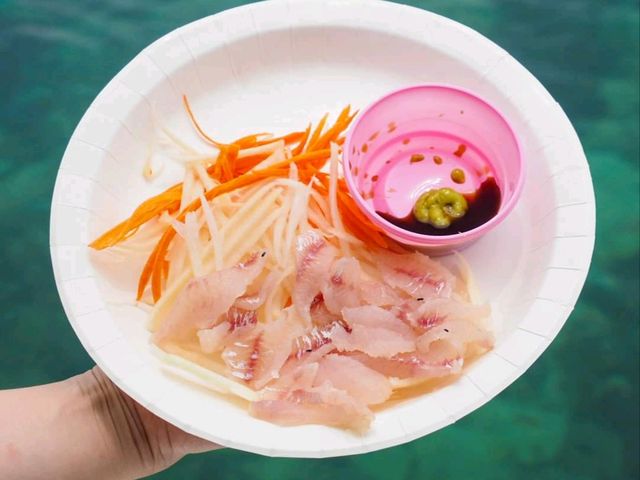 แบงค์แเดงสี่ใบมีทอน ตกหมึก + กินซาชิมิ บนเรือส่วนตัวแล้ว !!!