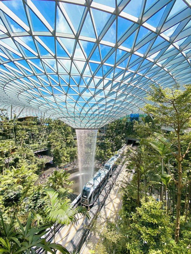 The Amazing Jewel Changi Airport