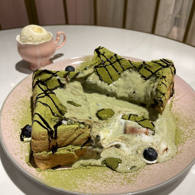🌸銅鑼灣花花牆打卡餐廳