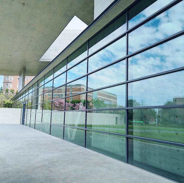 亞洲大學附屬現代美術館