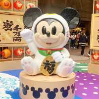 米奇和唐老鴨慶賀新年