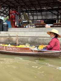 Floating Market Shop and Eat Experience!