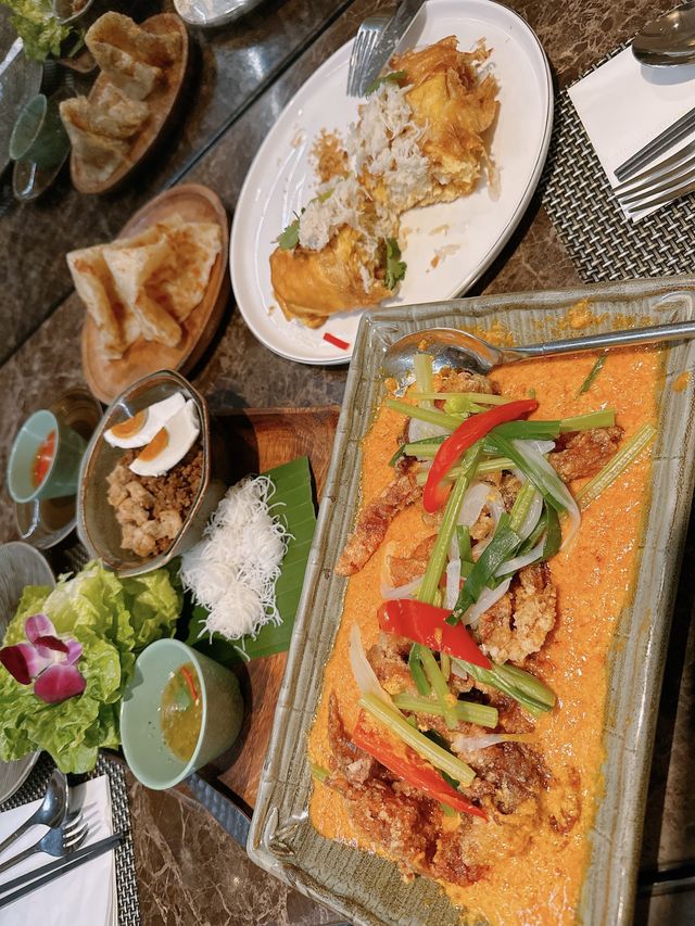 二訪米芝蓮高水準泰國菜⚜️最愛蟹肉奄列｜Apinara (金鐘)