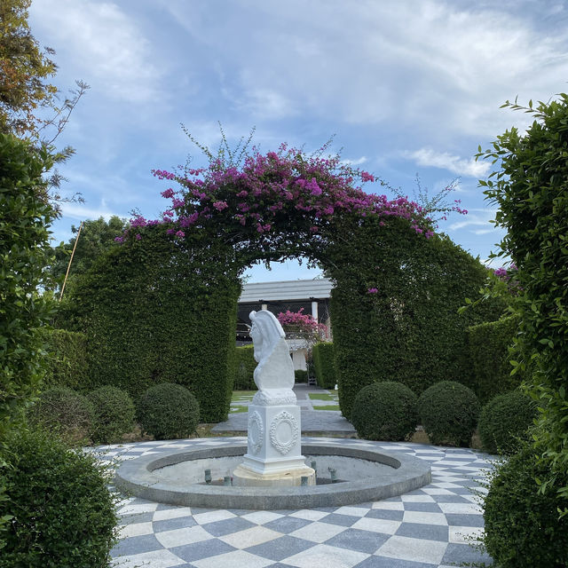 The Sea-Cret Garden หัวหิน พักสบายสไตล์พูลวิลล่า