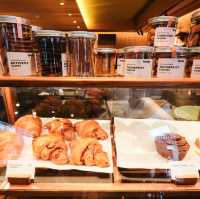 Roots at Ratchathewi คาเฟ่ทำเลดี ติด BTS ราชเทวี 