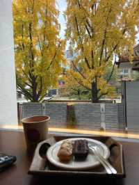 A hidden Gem in Myeongdong - cafe with a view