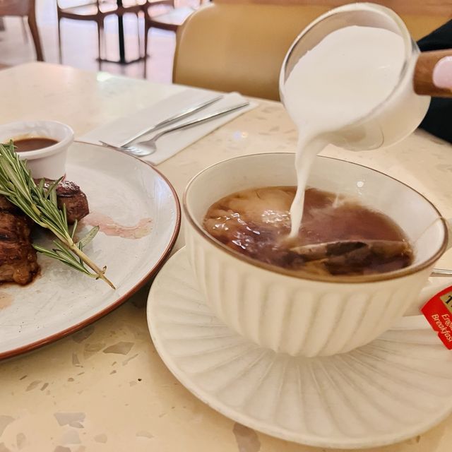 木系餐廳
