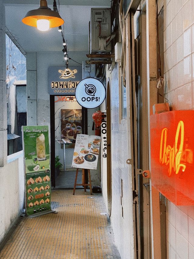 The cafe apartment แหล่งรวมคาเฟ่กรุงโฮจิมินห์ 🏢