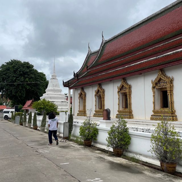 วัดพระศรีรัตนมหาธาตุวรมหาวิหาร