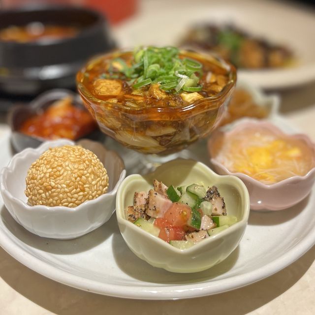 横丁一の推し中華🔥辛いけどクセになる味