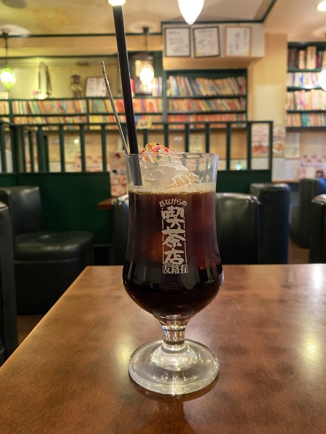 昔ながらの喫茶店でモーニング